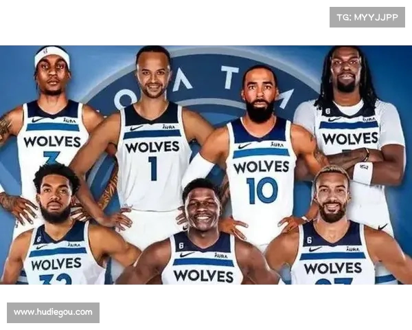 明尼苏达森林狼队新赛季展望:重塑核心竞争力与年轻球员崛起的双重挑战 明尼苏达森林狼队新赛季展望:重塑核心竞争力与年轻球员崛起的双重挑战